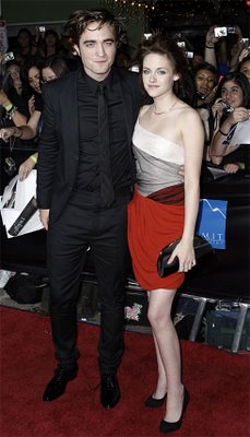 Kristen Stewart and Robert Pattinson at the Twilight Premiere in L.A.