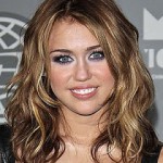 Miley Cyrus’ Shorter Waved Hairstyle