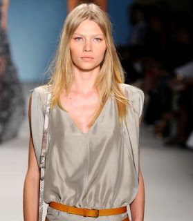 Fashion Week Spring 2011 Beauty: Derek Lam