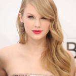 Get The Look: Taylor Swift At The Billboard Awards 2011