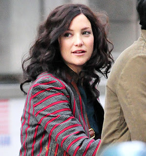 Kate Hudson Dyes Her Hair Brown