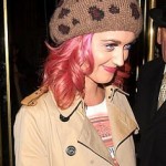 Katy Perry Dyes Her Hair Pink!