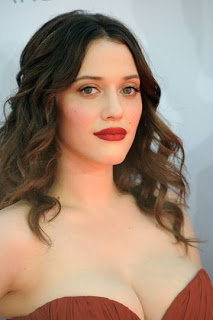 Kat Dennings’ Makeup: Emmys 2012