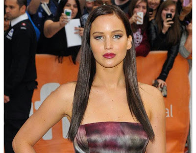 Jennifer Lawrence Dyes Her Hair Dark