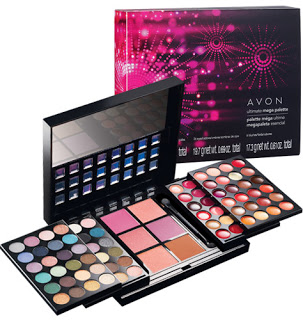 Holiday Gift Guide: The Ultimate Makeup Starter Set For Teens