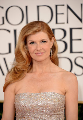 Connie Britton’s Hairstyle: Golden Globes 2013