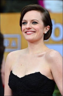 SAG Awards Makeup: Elisabeth Moss