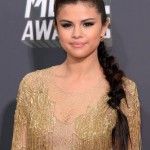 Hairstyle: Selena Gomez At The MTV Movie Awards