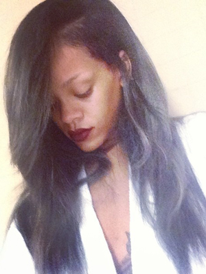 Rihanna’s New Gray Ombre Hair Color
