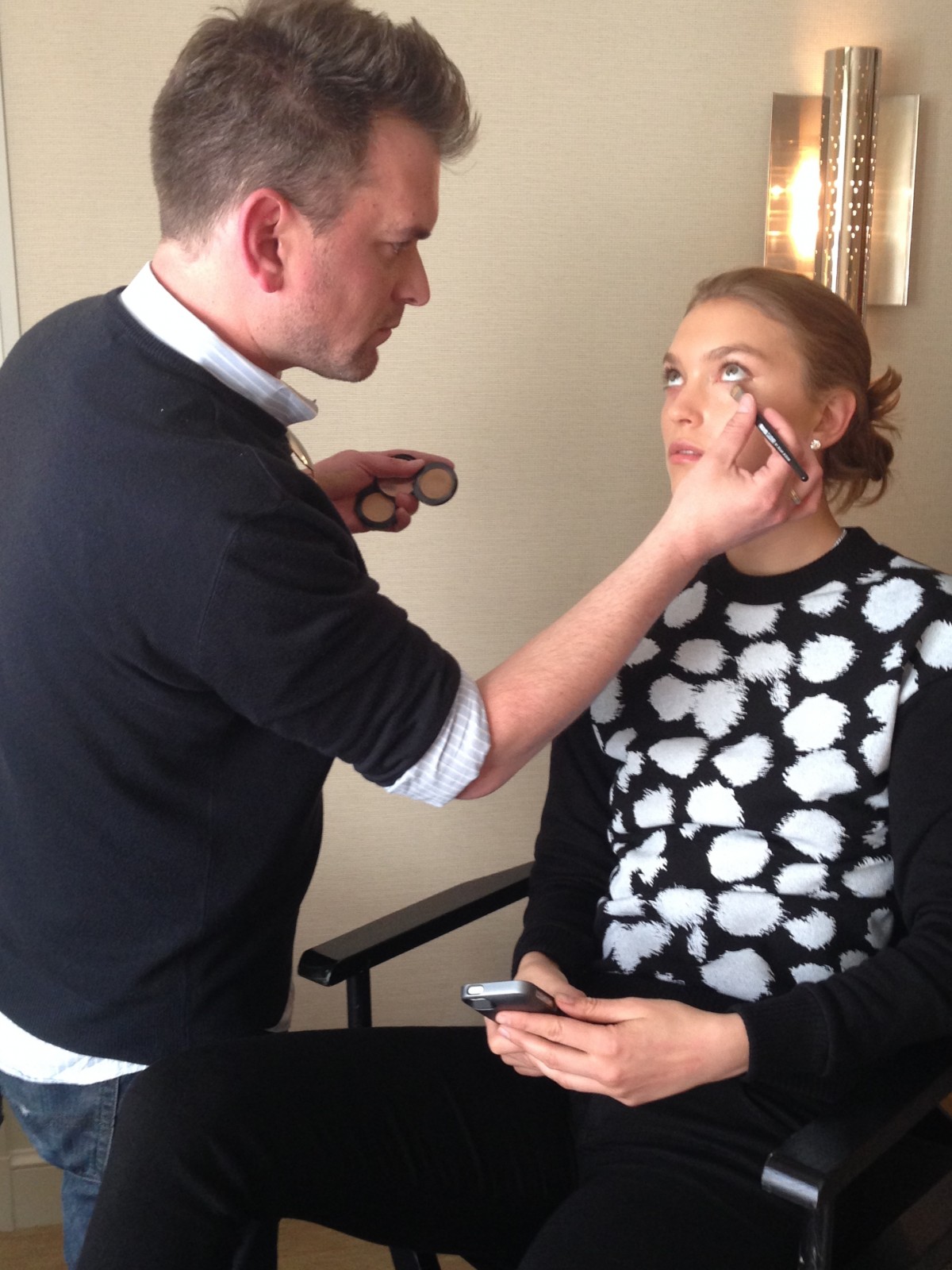 EXCLUSIVE: Q&A With Arizona Muse + Her MET Ball 2014 Makeup, Hair & Nails