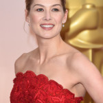 The Secret To Rosamund Pike’s Undercut Updo & Creamy Neutral Lip Look