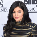 Kylie Jenner’s Two-tone Liner