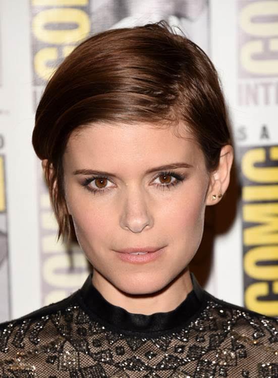 Score Kate Mara’s Shimmery Eye Look At Comic Con