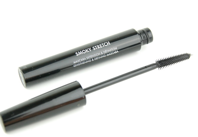 Review: Make Up For Ever Smoky Stretch Mascara