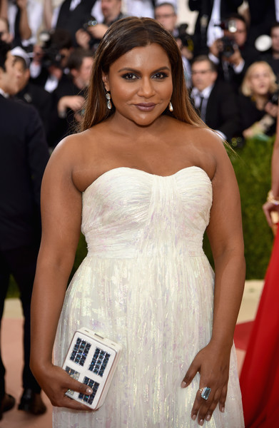 Recreate Mindy Kaling’s Stunning Met Gala Makeup