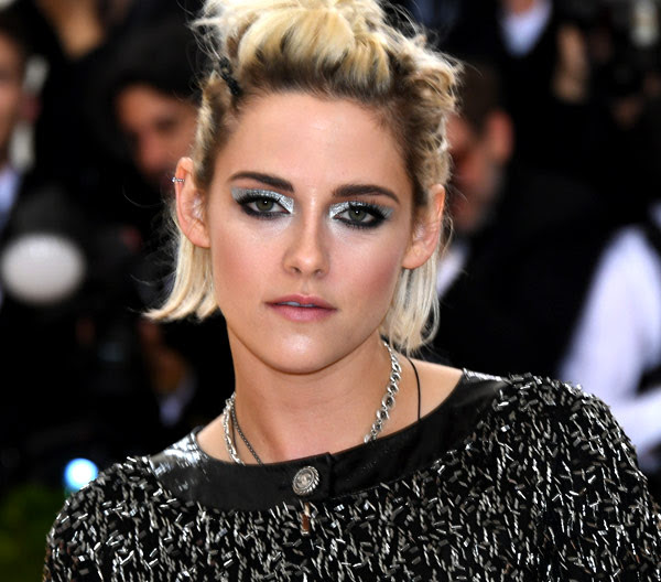 The Secret To Kristen Stewart's “Anti-Precious” Met Gala Makeup