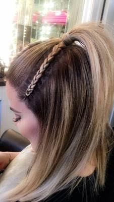 The Khloe Kardashian Half-up Braid Situation Everyone’s Freaking Out About