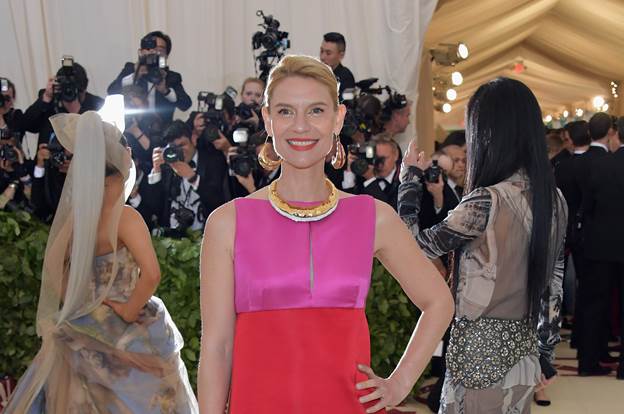 Claire Danes Dons Lashify For The Met Gala