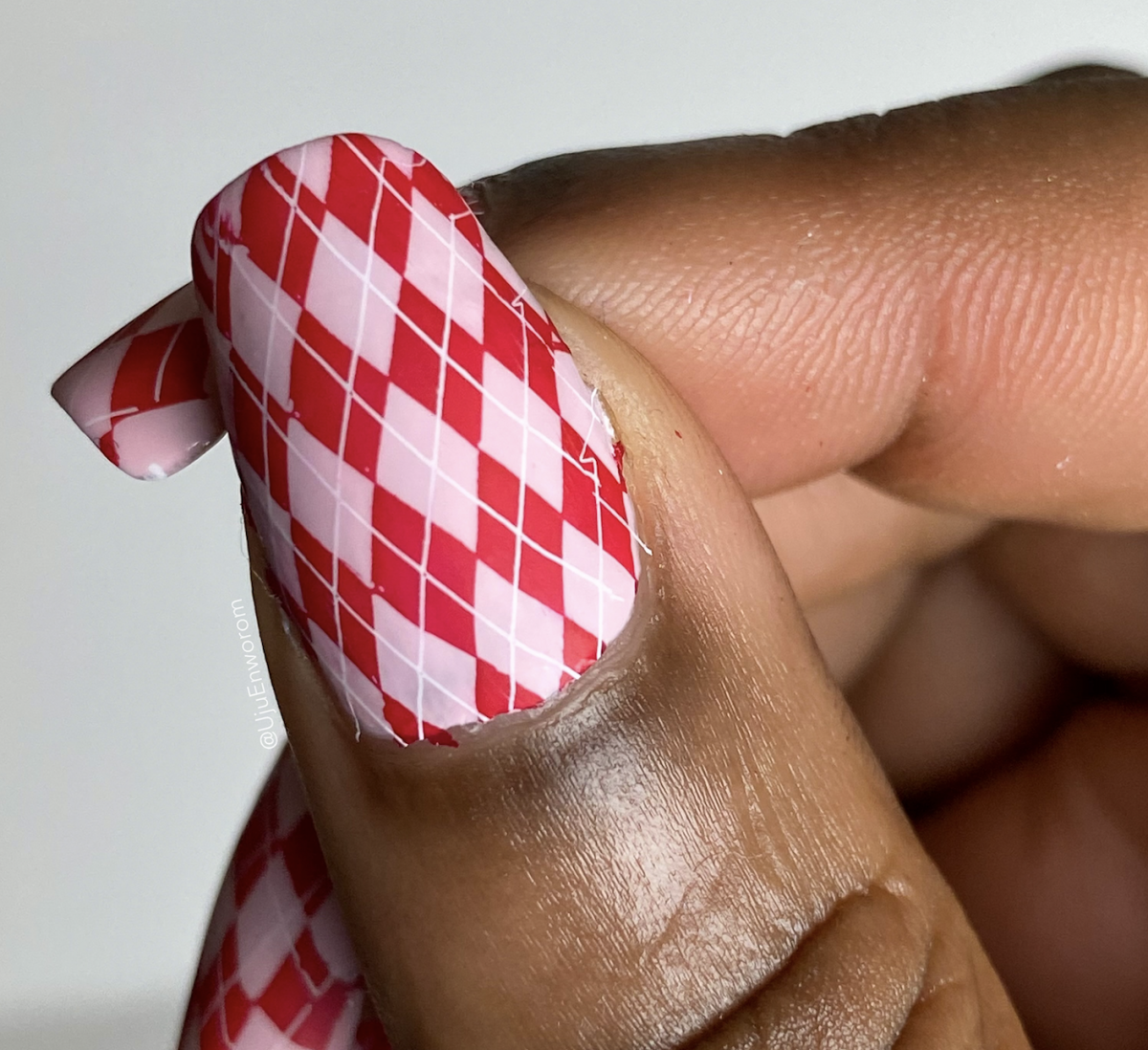 Mani of the Week: Valentine’s Day Nail Art