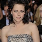 Get Kristen Stewart’s Makeup Look at The Twilight Saga: New Moon Premiere