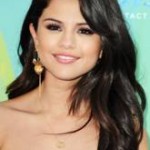 Beauty Breakdown: Selena Gomez’ Makeup At The 2011 Teen Choice Awards