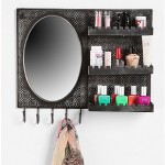 Home Decor Blogging Junkie: Urban Outfitters Over-the-door Vanity