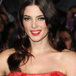 Get The Look: Ashley Greene’s Hair And Makeup At The ‘Breaking Dawn’ Premiere