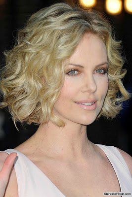 25 Things To Know About Charlize Theron, Plus More: Destination Procrastion