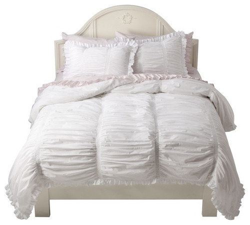 Home Decor Blogging Junkie: Simply Shabby Chic Smocked Duvet Set In White