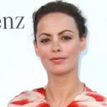 Get The Look: Bérénice Bejo’s Makeup At The AMFAR Dinner in Cannes