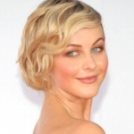 Julianne Hough’s Makeup: 2012 Emmys