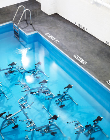 Fitness Blogging Junkie: Aqua Studio Review