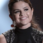 Makeup: Selena Gomez At The Young Hollywood Awards