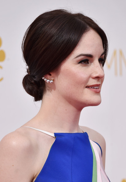 Emmys 2014 Hairstyle: Michelle Dockery’s Effortless Bun