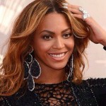 Nail Beyonce’s VMAs Nails Effect