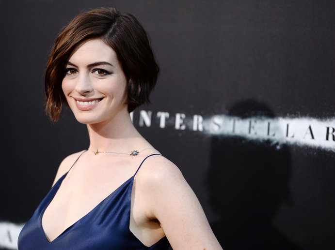 How To Use Mousse To Achieve This ’90s ‘Do Like Anne Hathaway’s