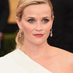 Reese Witherspoon’s Earthy Eyes and Bordeaux Lips At The SAGs