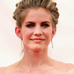 Get The Look: Anna Chlumsky’s French-braided Emmys Updo