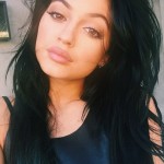 Kardashian Korrespondent: Kylie’s New Short Black Bob + More