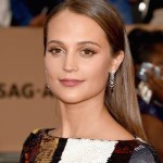 Steal Alicia Vikander’s SAG Awards Makeup Look