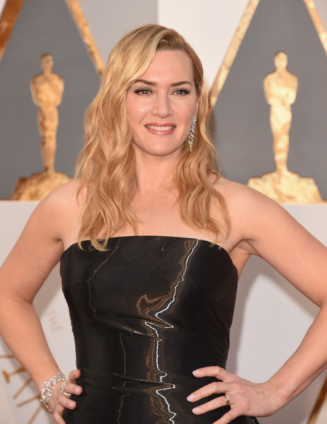 The Secret To Kate Winslet’s Timeless Oscars Makeup