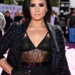 The Trick To Demi Lovato’s Billboard Music Awards Hair