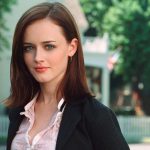 2016 Holiday Gift Guide: Rory Gilmore Of ‘Gilmore Girls’