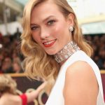 Get Into Karlie Kloss’ Old Hollywood ‘Do